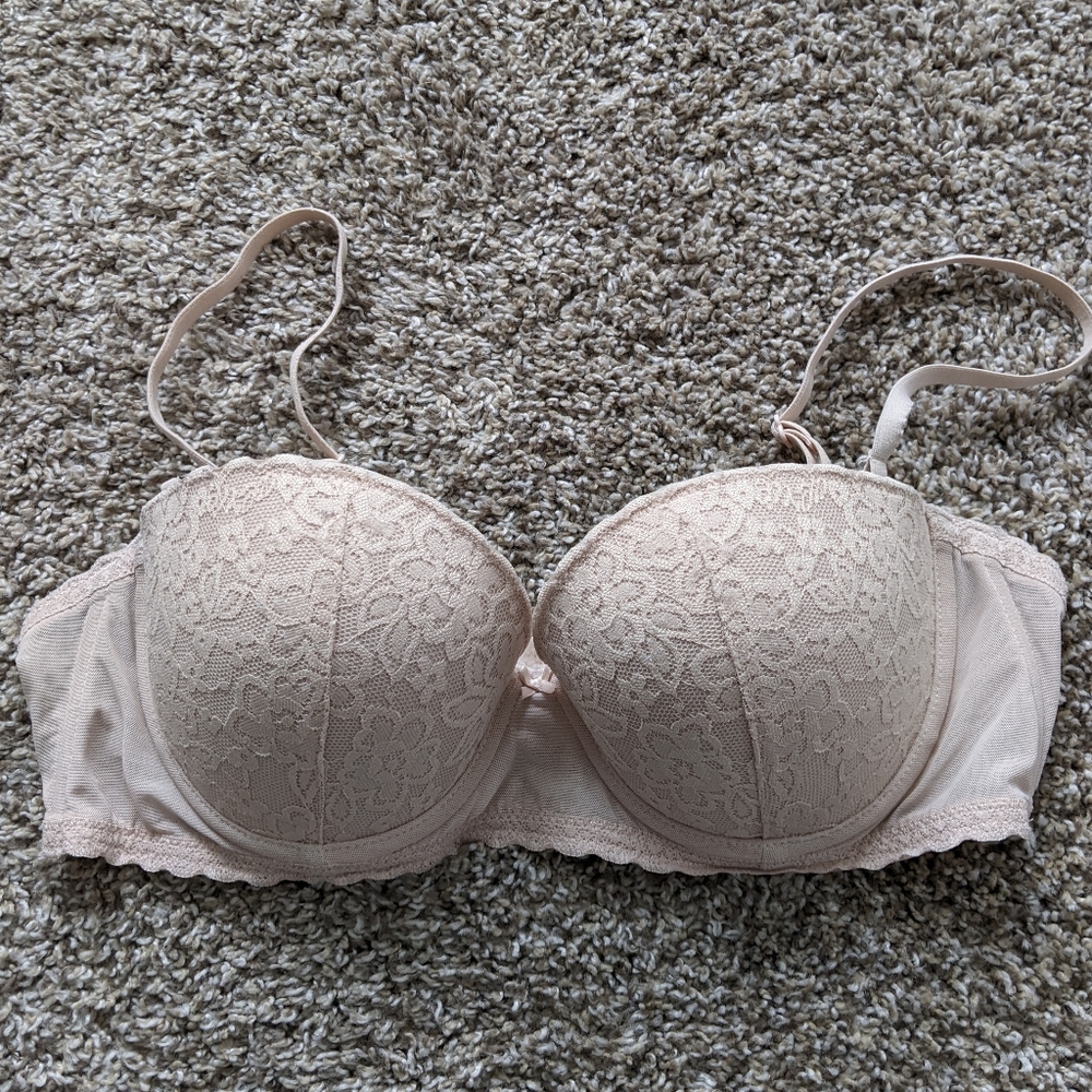 Aerie Nude Lace Convertible Strapless Bra